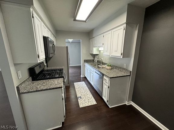 5th image of 2112 Acacia Park Dr APT 304
