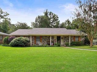 143 Forest Ridge Dr, Brandon, MS 39042