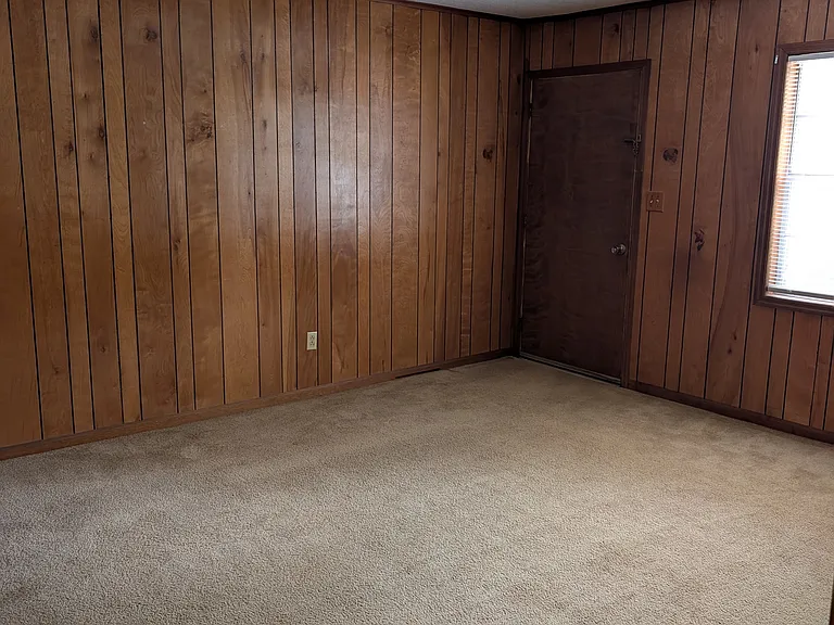 152 Hinkle St #2 — Photo 5
