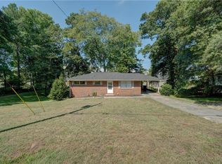 3035 Shirley Dr NW, Woodstock, GA