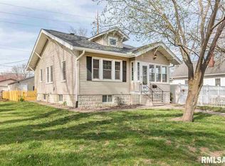 515 27th Ave, Moline, IL 61265