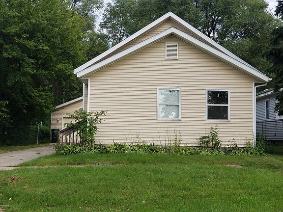 2nd image of 159 Highland Ave