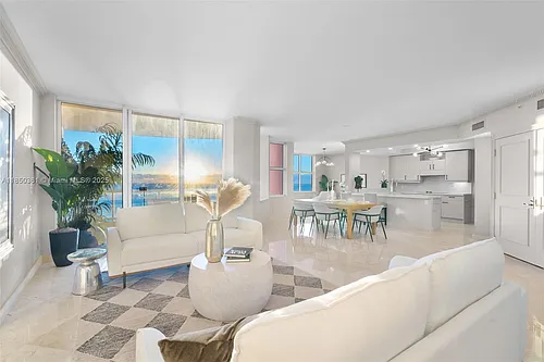 2100 N Ocean Blvd Photo 1