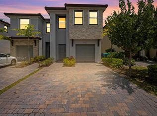 25361 SW 108th Ave, Homestead, FL 33032