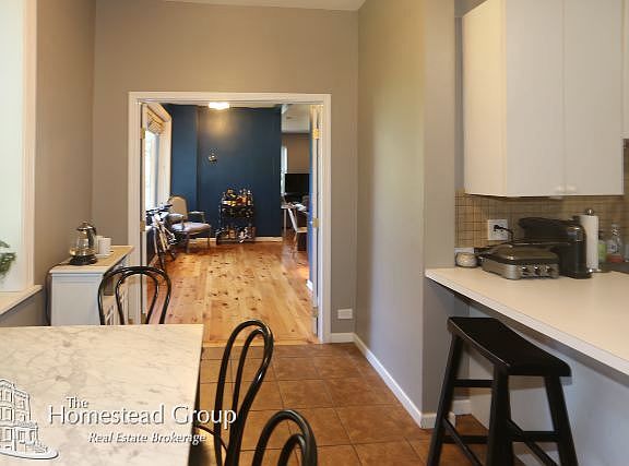 4th image of 1720 N Ashland Ave #2FRONT