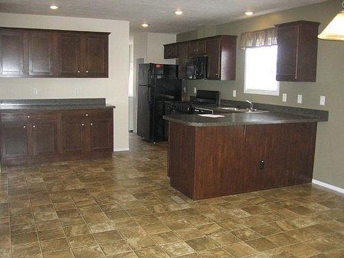 1st image of 218 Pin Oak Dr