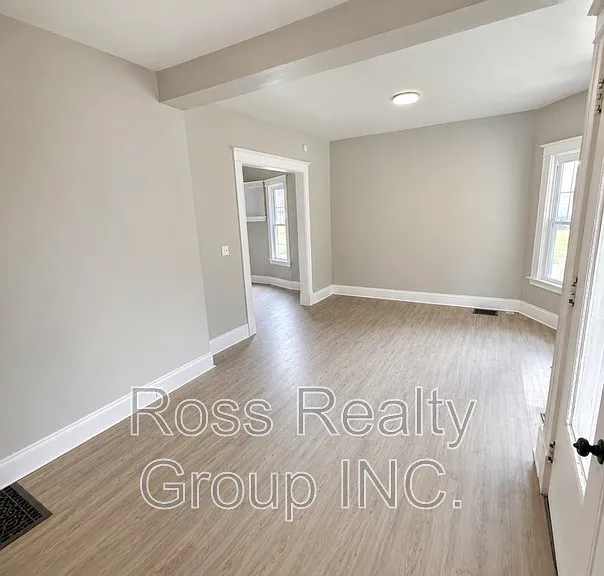 702 Boalt St #DOWNSTAIRS — Photo 4
