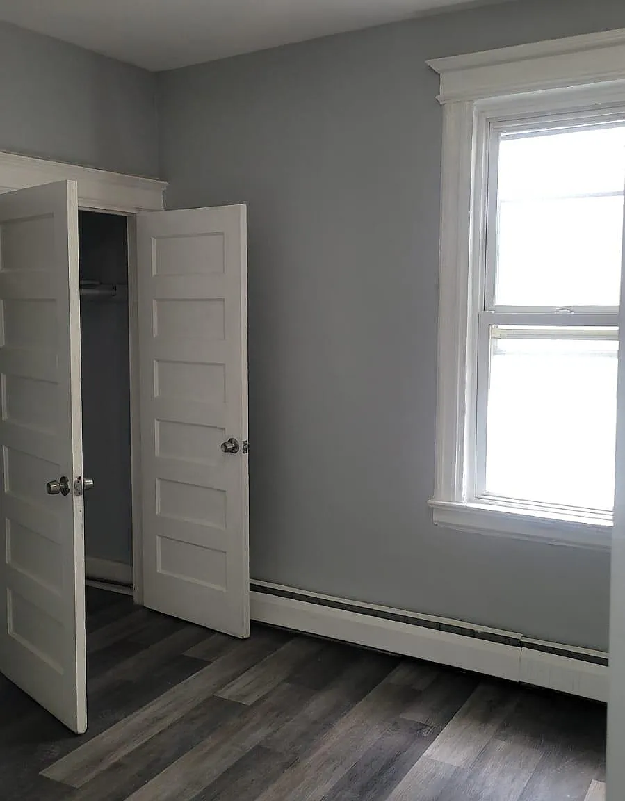 3 bed, $2,195 — Photo 3