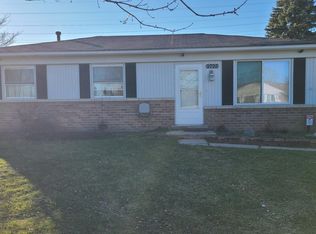 9792 Jackson St, Van Buren Township, MI 48111