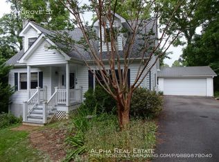 29 Grove St, Weaverville, NC 28787
