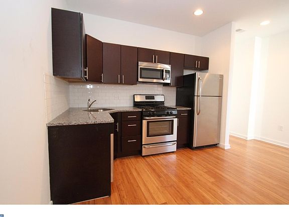 4th image of 3118 Richmond St APT 3