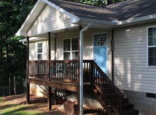 53 Windy Hills Rd, Cleveland, GA 30528