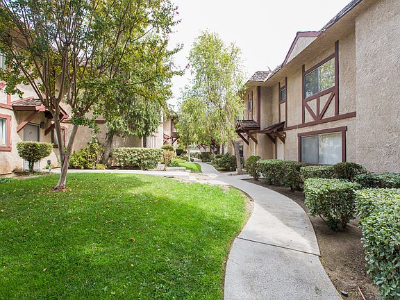 5th image of 14333 Van Nuys Blvd Unit 34
