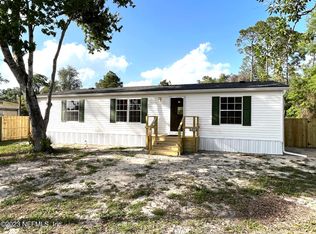 713 San Mateo Rd, Satsuma, FL 32189