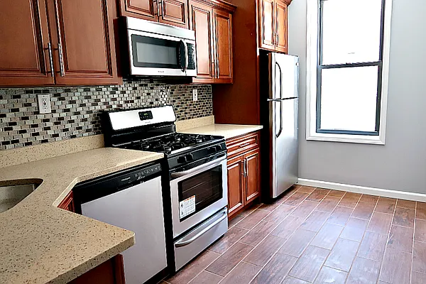 Rented by Level Group | media 16