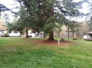 465 Peach Pl, Camano Island, WA 98282