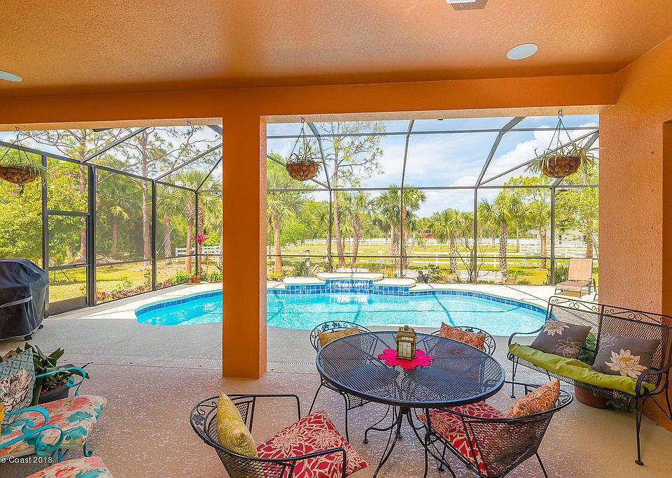 1st image of 2880 Appaloosa Blvd