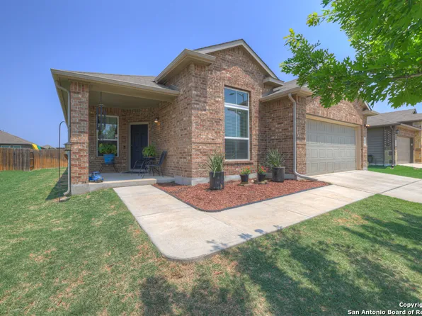 471 Copper Hill, New Braunfels, TX 78130