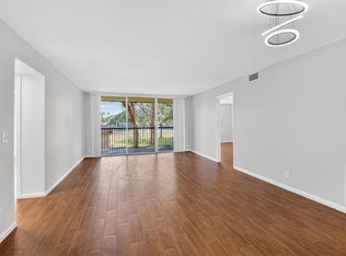 5260 NW 2nd Ave APT 206, Boca Raton, FL 33487