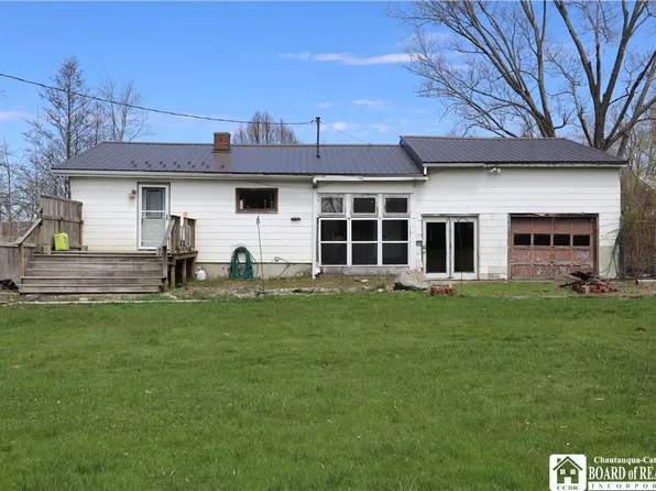 50 Babcock Ave, Jamestown, NY 14701