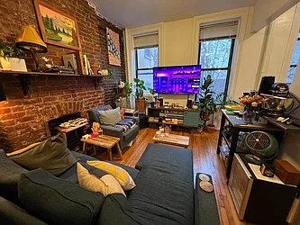 Rented by Best Apartments North Inc