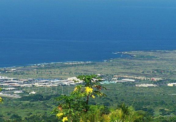 3rd image of Mamalahoa Hwy