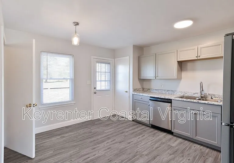 1881 White Marsh Rd — Photo 5