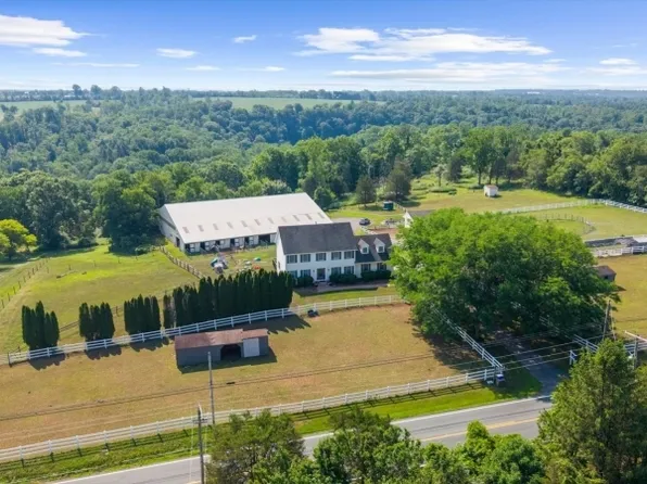 152 County Road 513, Alexandria Twp., NJ 08825