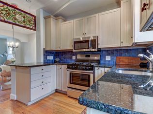 4219 Terrace St, Philadelphia, PA 19128
