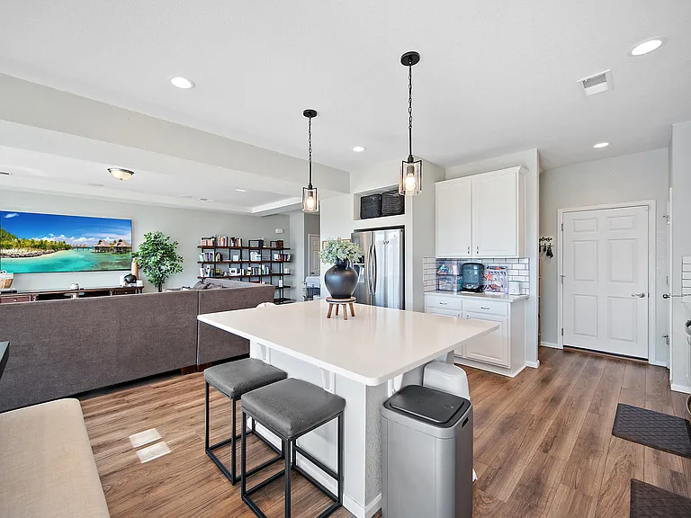 7243 Sedgerock Ln — Photo 12