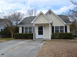 3800 Antelope Trail Dr, Wilmington, NC 28409