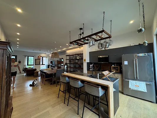 45 Wolcott Street #2
