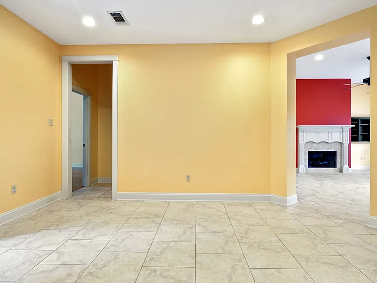 9442 Boone Dr — Photo 10