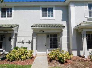 10096 Poppy Hill Dr, Fort Myers, FL 33966