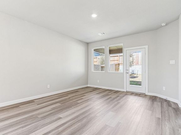 7th image of this home