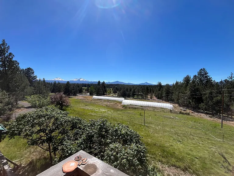 69196 Hurtley Ranch Rd — Photo 25