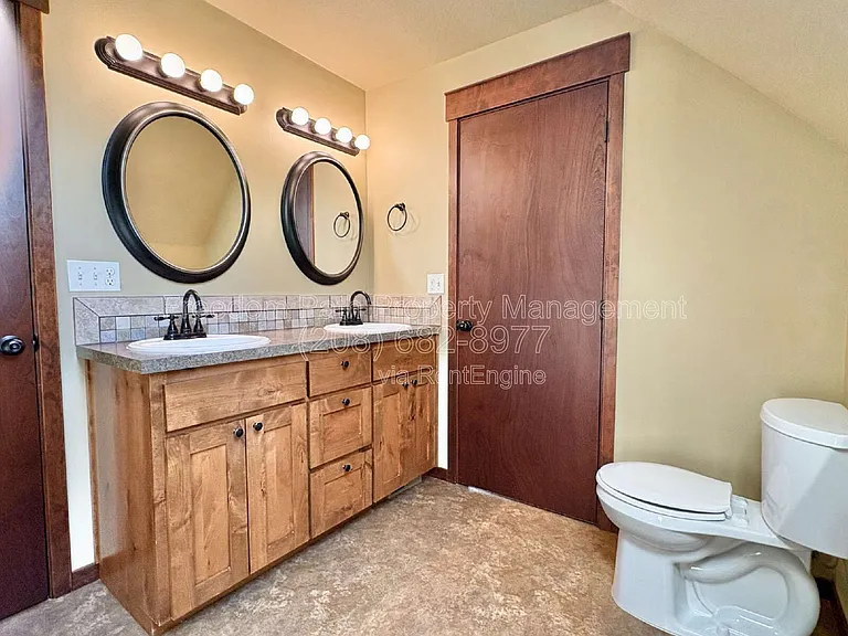 23732 N Lakeview Blvd — Photo 16
