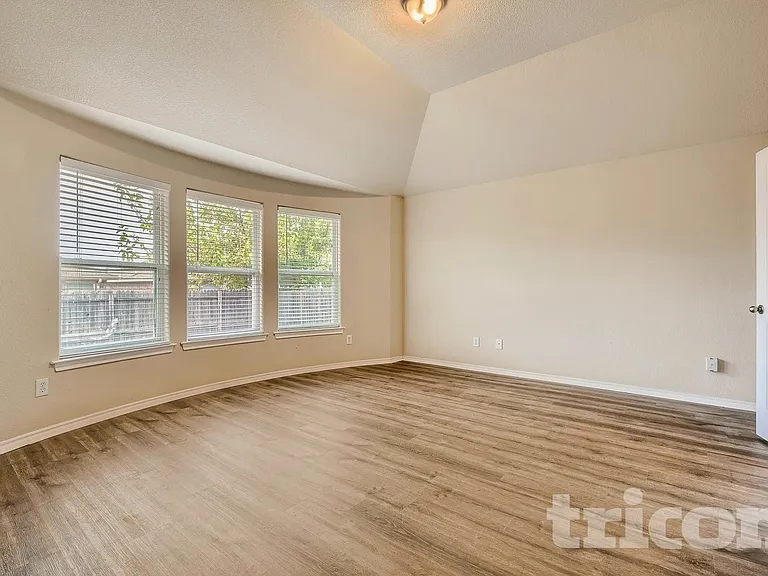 1719 La Caya Dr — Photo 6