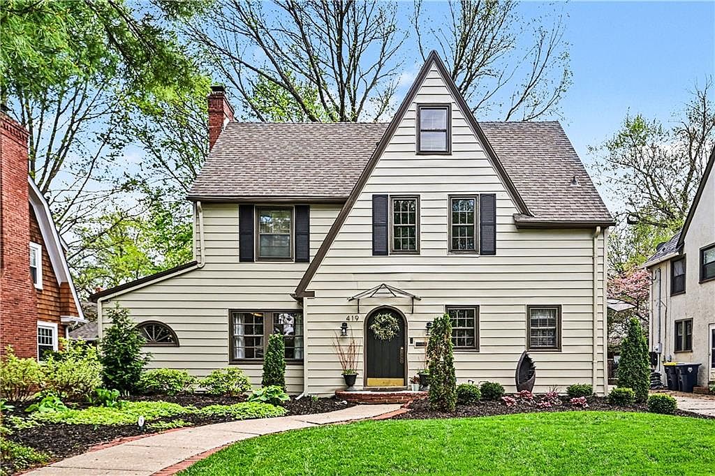 419 W 70th Ter, Kansas City, MO 64113 | MLS #2613368 | Zillow
