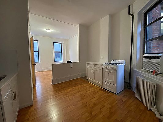 1st image of 344 E 62nd St #3W