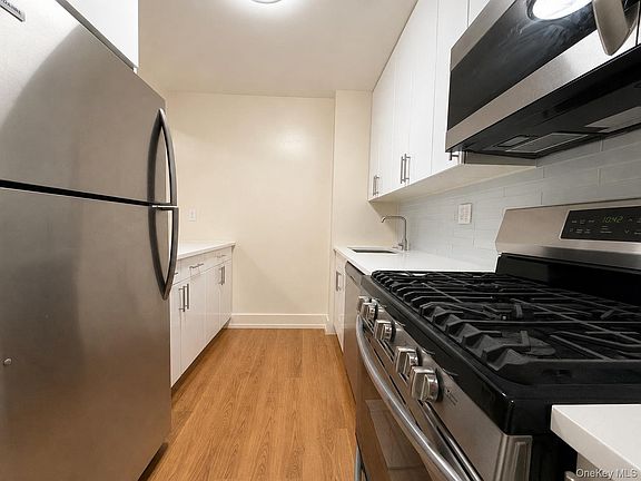 4th image of 142-20 Franklin Avenue #3R