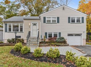 7 Rutgers St, West Orange, NJ 07052