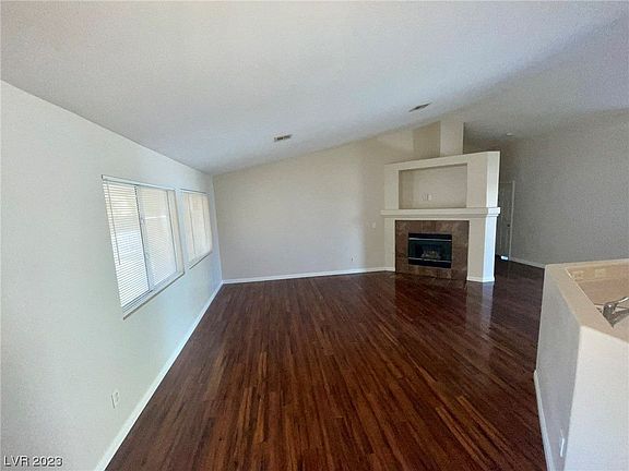 4th image of 6036 Magic Mesa St