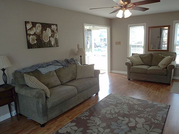 4th image of 5005 Country Way Ct