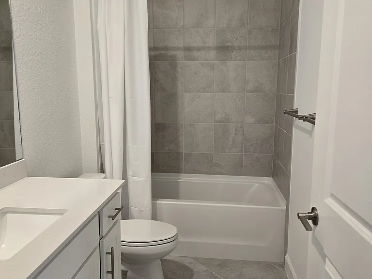 8077 Shore Lake Dr — Photo 22