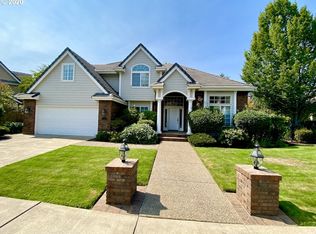 3872 Meadow View Dr, Eugene, OR 97408