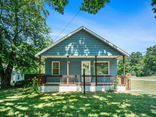 466 Delano St, Allegan, MI 49010