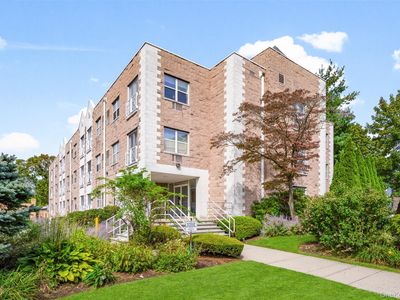 501 N Barry Avenue #3M, Mamaroneck, NY, 10543