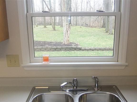 5th image of 30 Jeffrey Dr