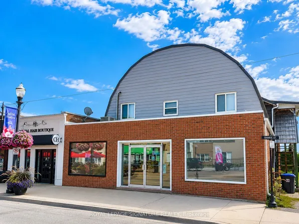 15 Barrie St #1, Bradford West Gwillimbury, ON L3Z 1X2